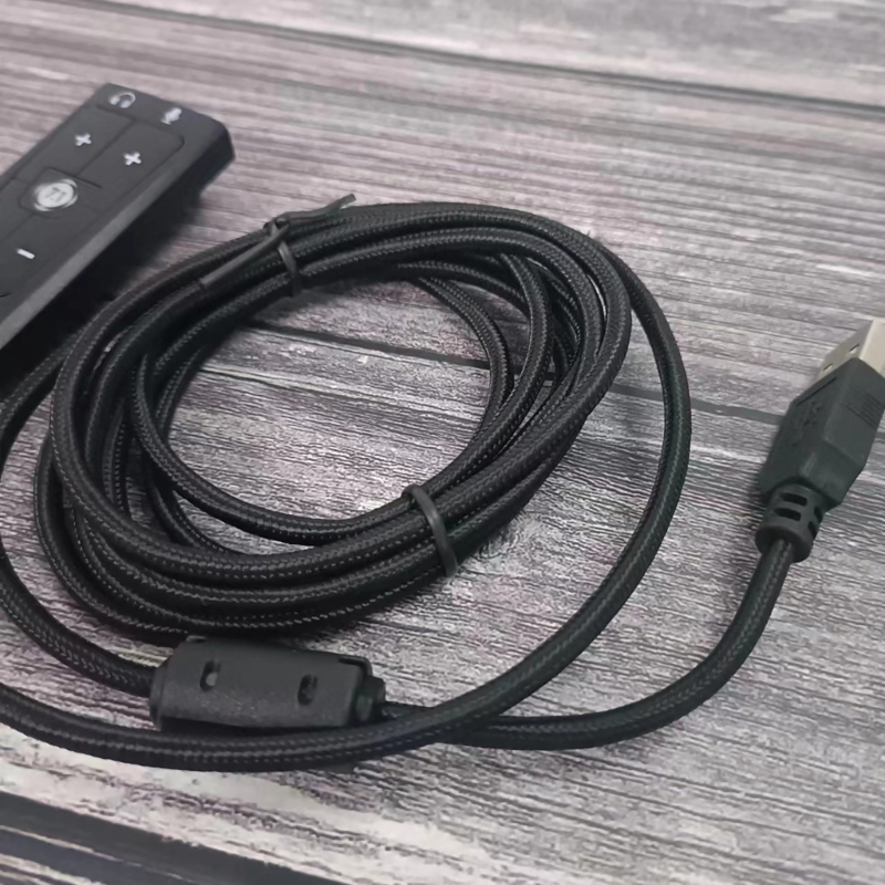 Adattatore USB M17B Scheda aud - Usb Sound Card External recensione e prezzo